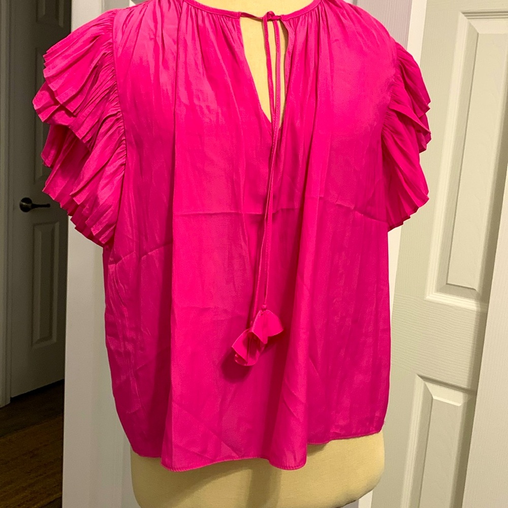 Rose +Olive top size medium color pinkie